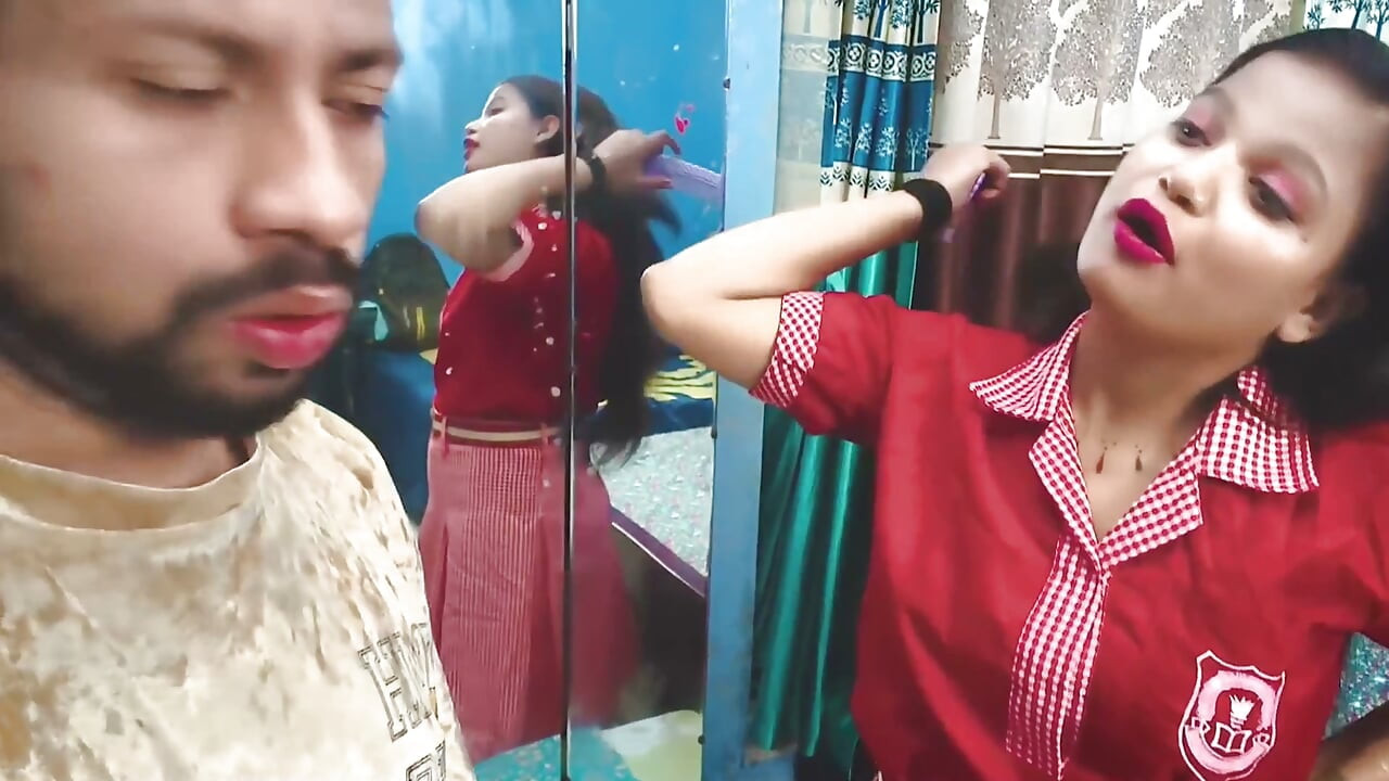 Mai school jaane ke liye ready ho rhi thi tabhi sautela bhaiya ne jabbardasti karke chod diya