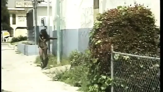 Lusty ebony with a great ass takes client home to suck his tool