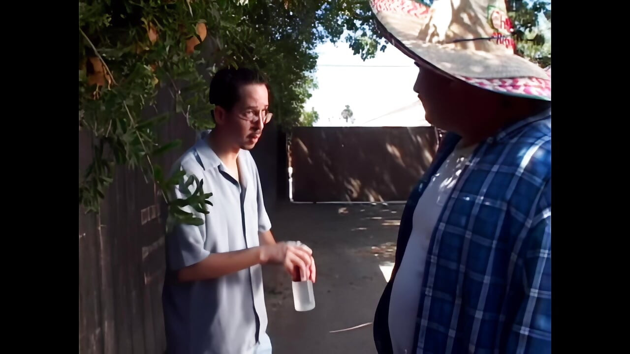 ميلودي ماكس: شاب ، كبير الثدي الطبيعي ، حريص على النشوة الجنسية