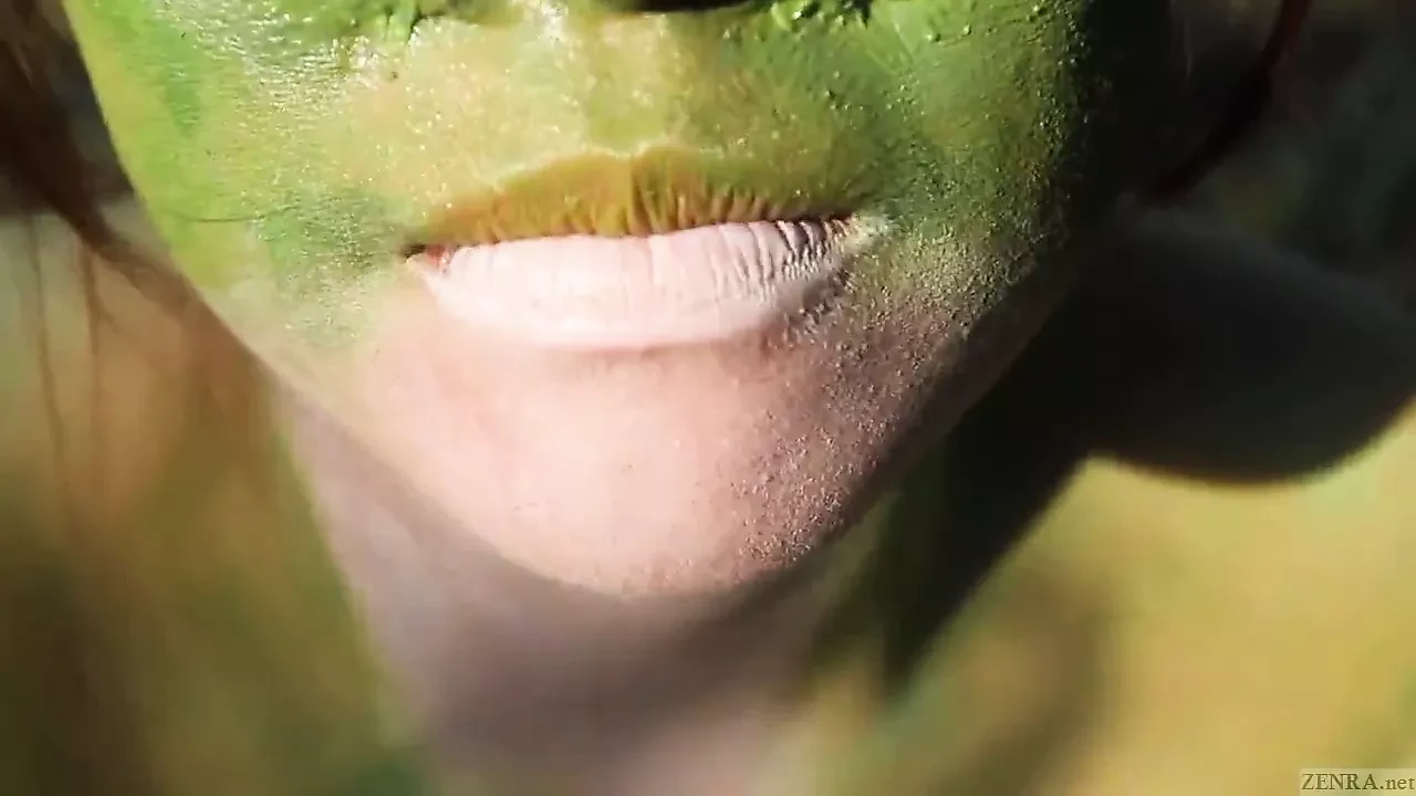 Stark naked Japanese fat frog lady in the swamp HD
