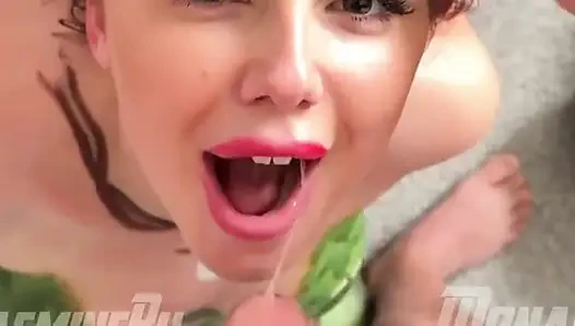 Poison Ivy Fucks a Fan