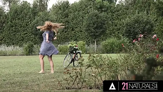 21 naturals - kompilasi cewek hot rambut merah