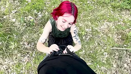 Ormanda Açık Hava Oral Seks - Neredeyse Yakalandı