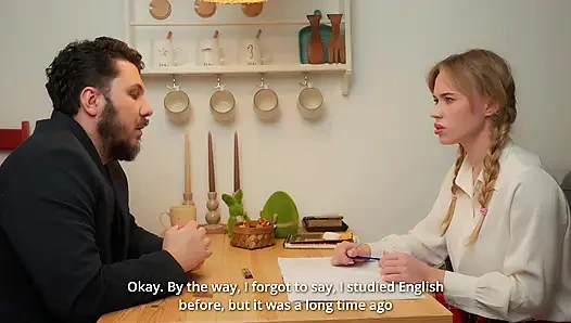 Kız öğrenci İngilizce dersi için geldi ama onun yerine anal eğitim aldı