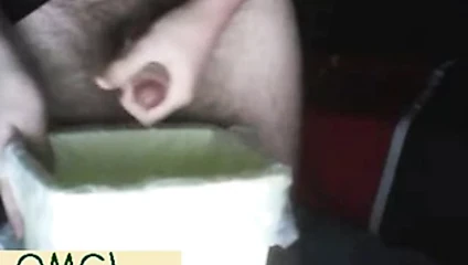 A13 porn video – A13: Guy cums in the trash