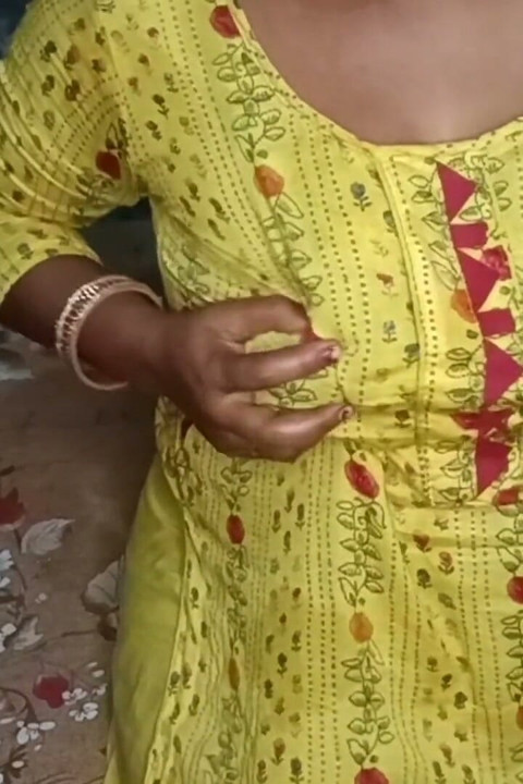 Lovely Stepsister Losing Her Virginity for the First Time. Very Sore Hardcore Sex. Sex Involving a Village Girl