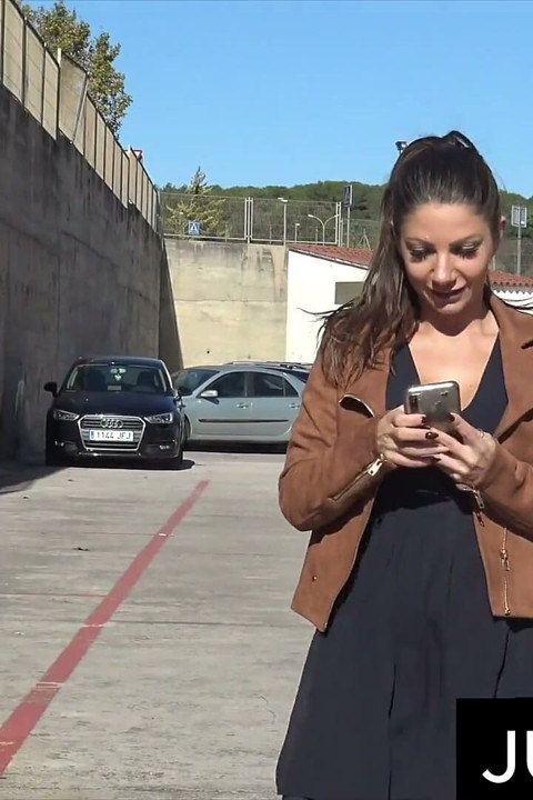 Stranger Sucks Me in the Car