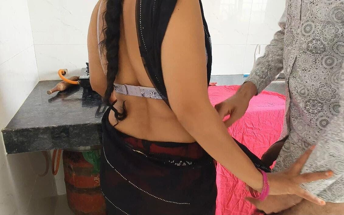 Desi Bhabhi Kitchen Sex Video With Brother In Law