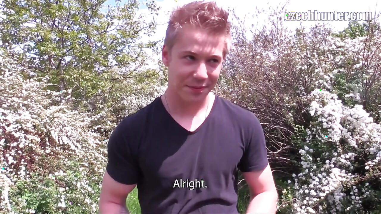 Czech Hunter - Twink Was Chilling in the Park and Craved Some Anal