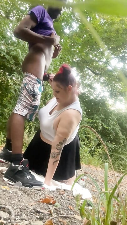 Getting in the pawg Coochie