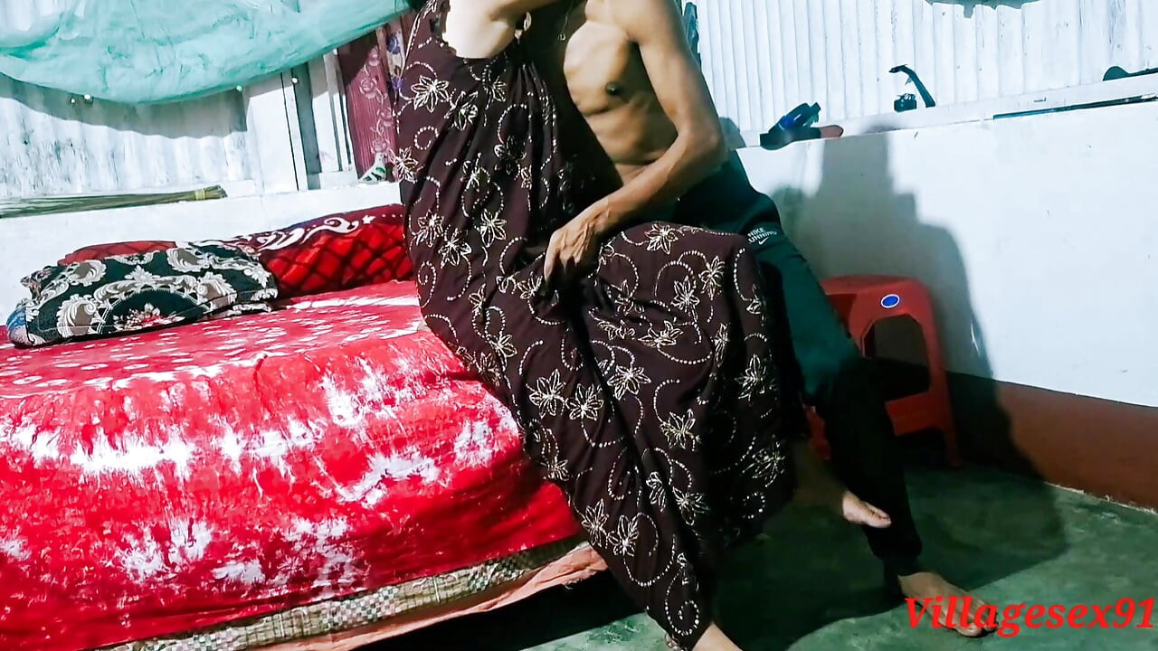 Young Desi bhabhi ki chudai
