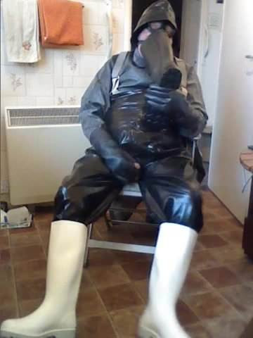 A good afternoon rubber wank.