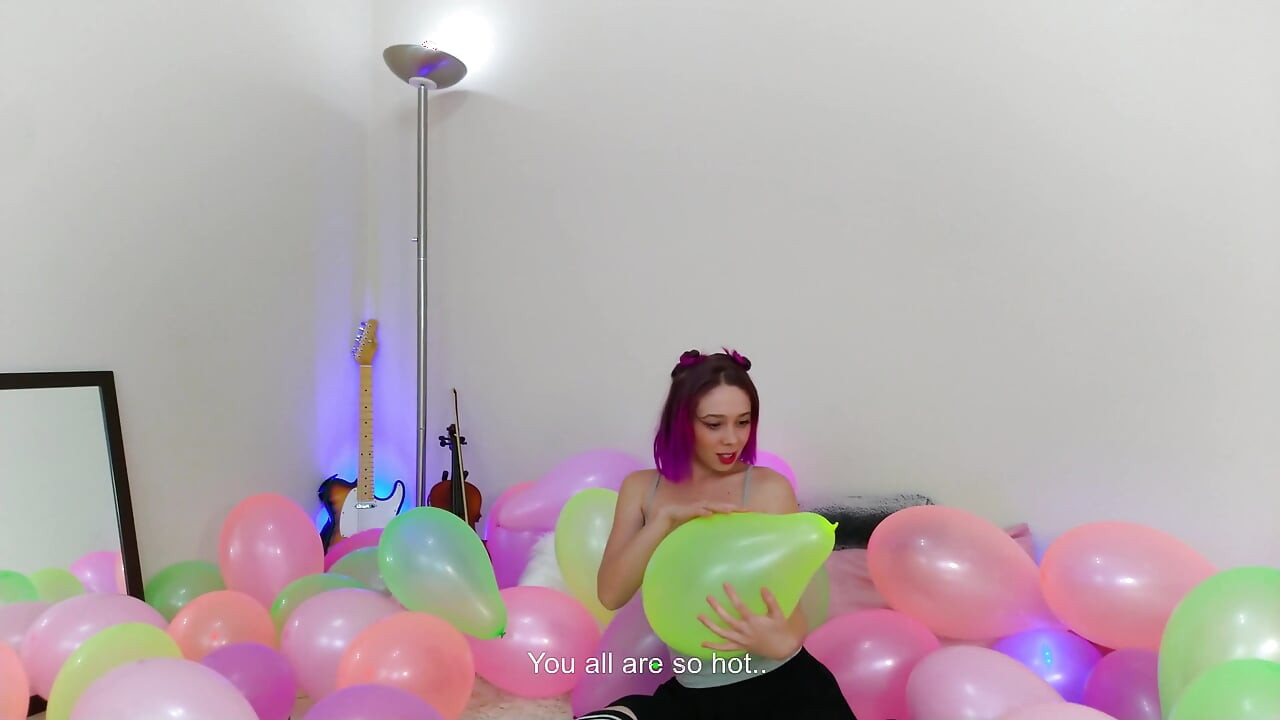 Having fun with balloons!!