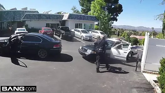 Caught on camera! wife sucks off cop to get her husband off