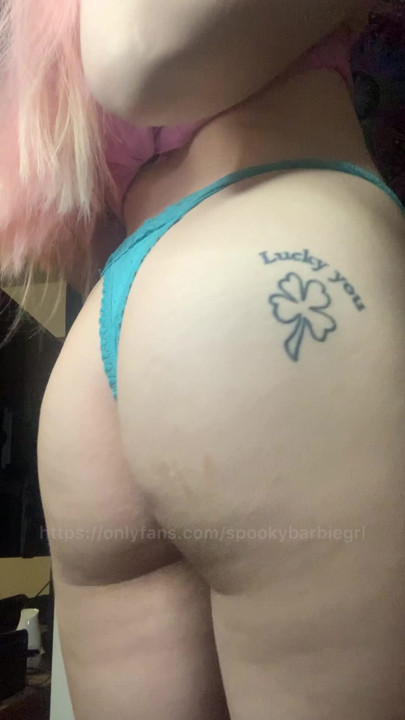 SPOOKYBARBIEGRL seduces you with her thick emo goth pawg baddie slut ass and twerk | Clip 3