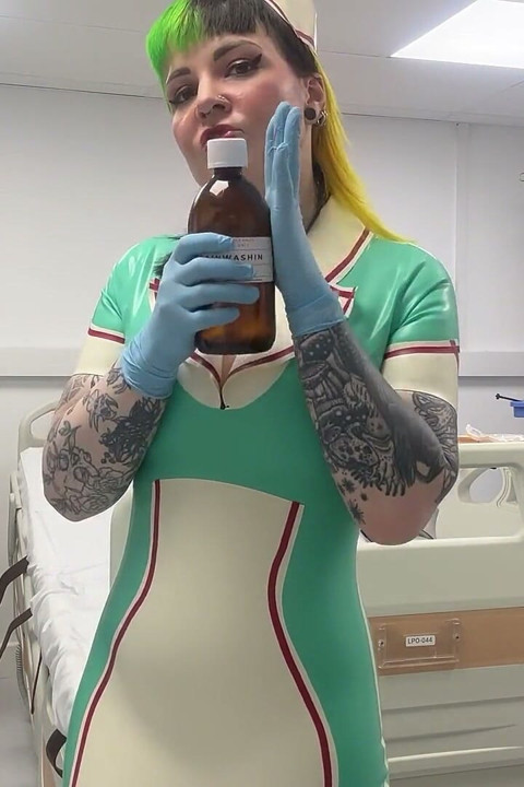 Verpleegster Ruby Gooner Kliniek