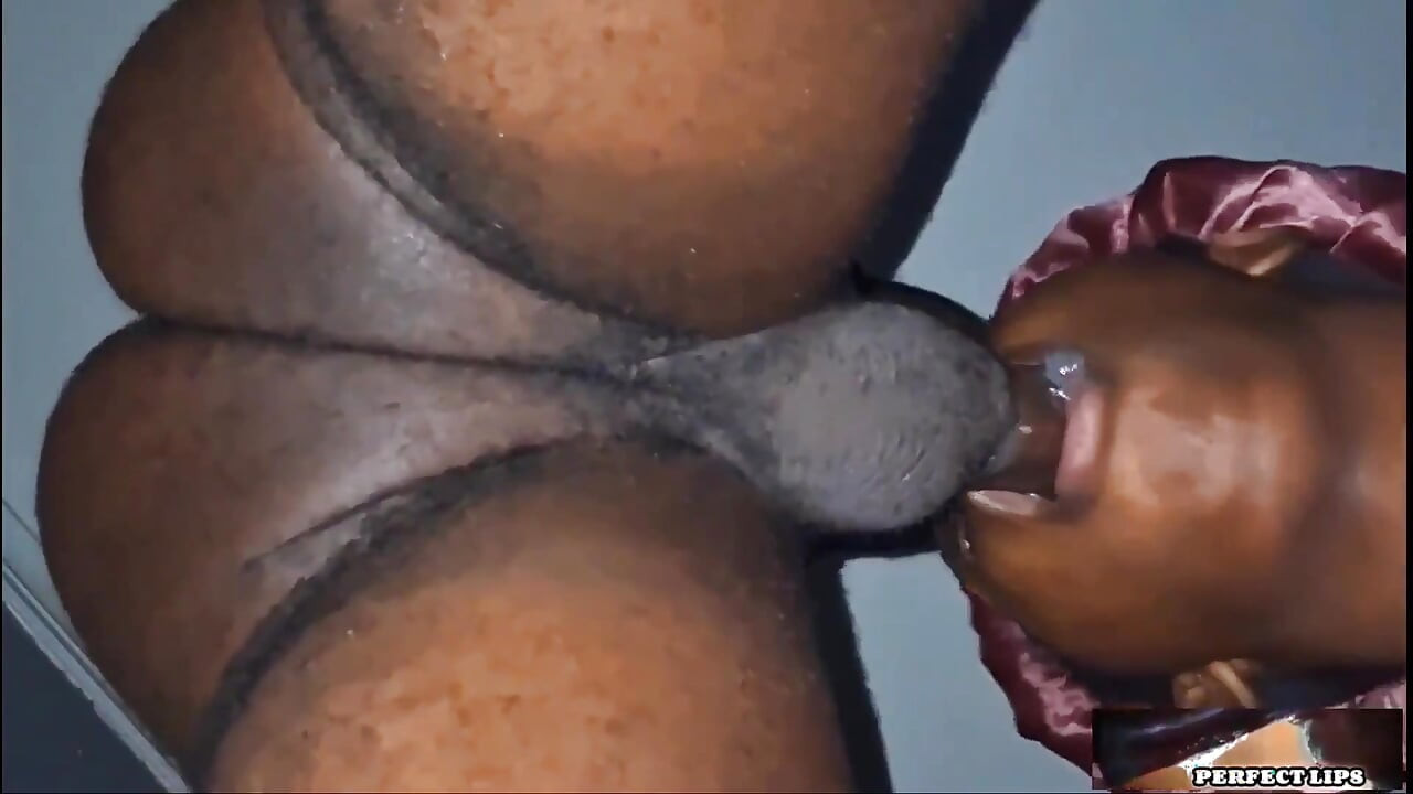 자지를 다룰 수 있는 완벽한 입술- 입이 딱딱해!!