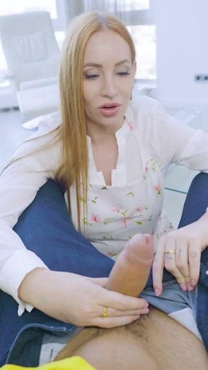 StayHomeMilf – Beautiful Ginger Milf Welcomes Home Lucky Stud | Clip 1