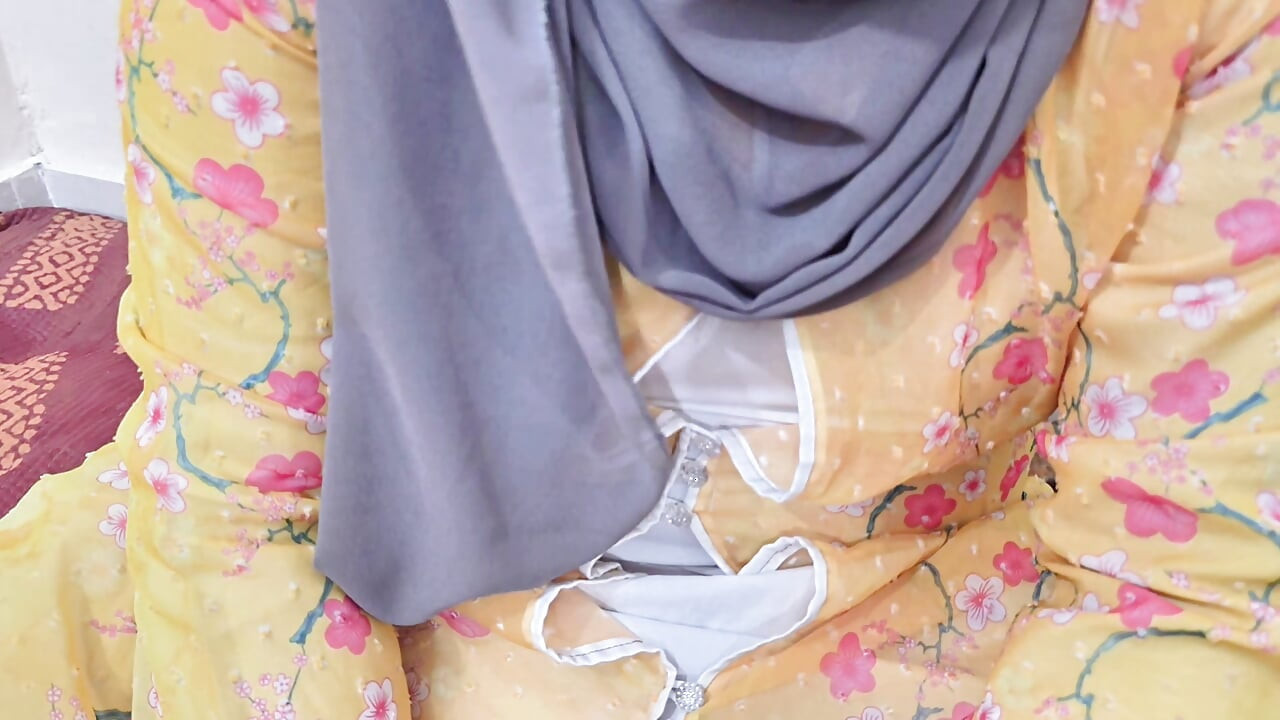 Beautiful Muslim Hijabi indian Girl Hardly Fucking Excilent enjoyment time video.