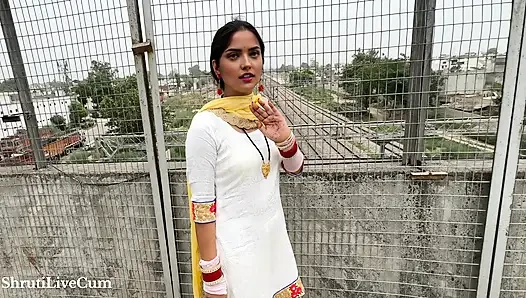 After returning from the market, the beautiful village bhabhi started teasing me Hindi Dirty talk ShrutiLiveCum