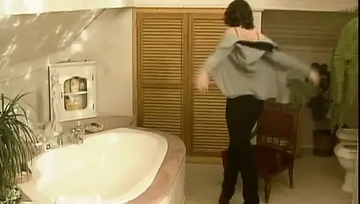 Watch This German Babe Play with Her Pussy in Bathroom