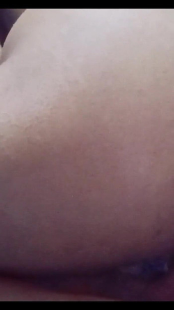 Jaw-dropping moment from "Indian girl squirting many times"