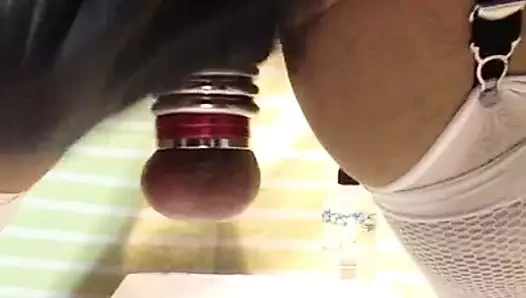 Kadın kılıklı sikiş oyuncakları göt deliği sürtük