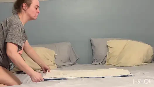 Зрелая обожает скакать на хуе и получать долбежку в очко, пока ты не кончи!