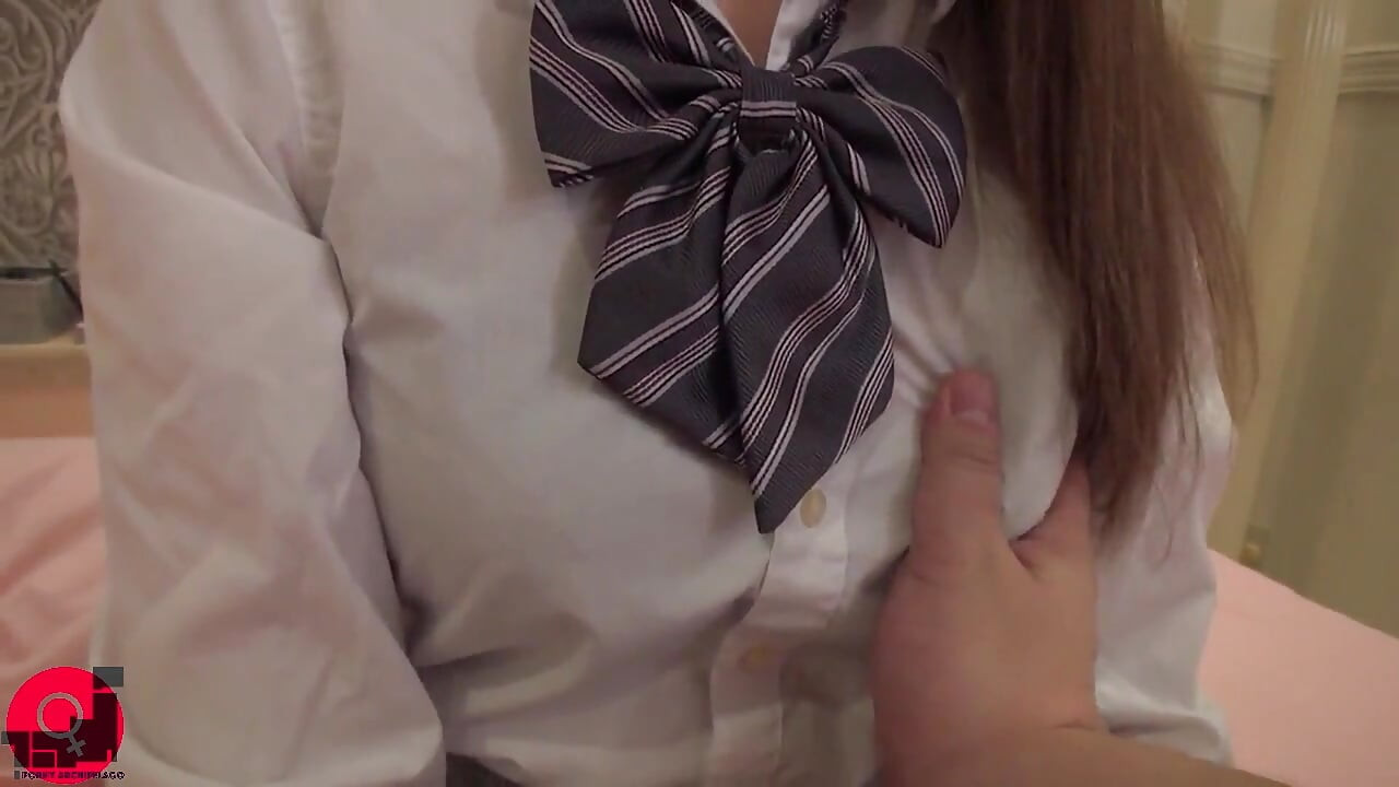 制服を着た赤ちゃん0236無修正
