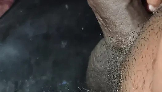 Hari ini aku nyepong kontol enak dan dientot habis-habisan