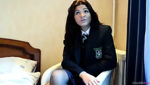 Интервью с участием Nickie Ann