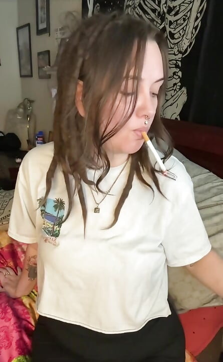 Virtual Smoking Sex, Riding POV and Drooling with Chery Trees
