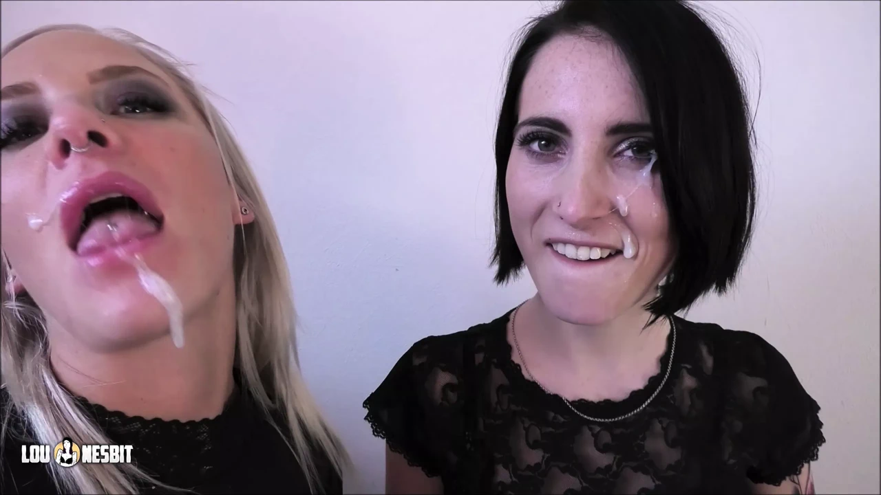 两个女孩订购一个关心她们的男人