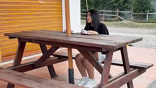 Wunderschönes kolumbianerisches Mädchen lutscht mir einen Porra, nachdem sie sich von ihrem cuckold-Freund getrennt hat