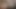 Öğretmen en iyi arkadaşına aletinin nasıl emilmesi gerektiğini gösteriyor
