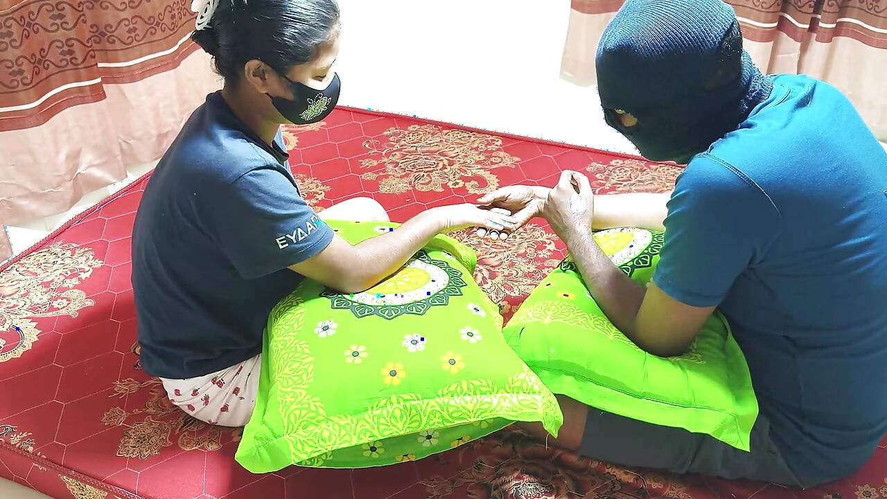 Desi Bhabhi Ki Drăguț Behen Ki Trebuie să Chudai Clear Bangla Audio