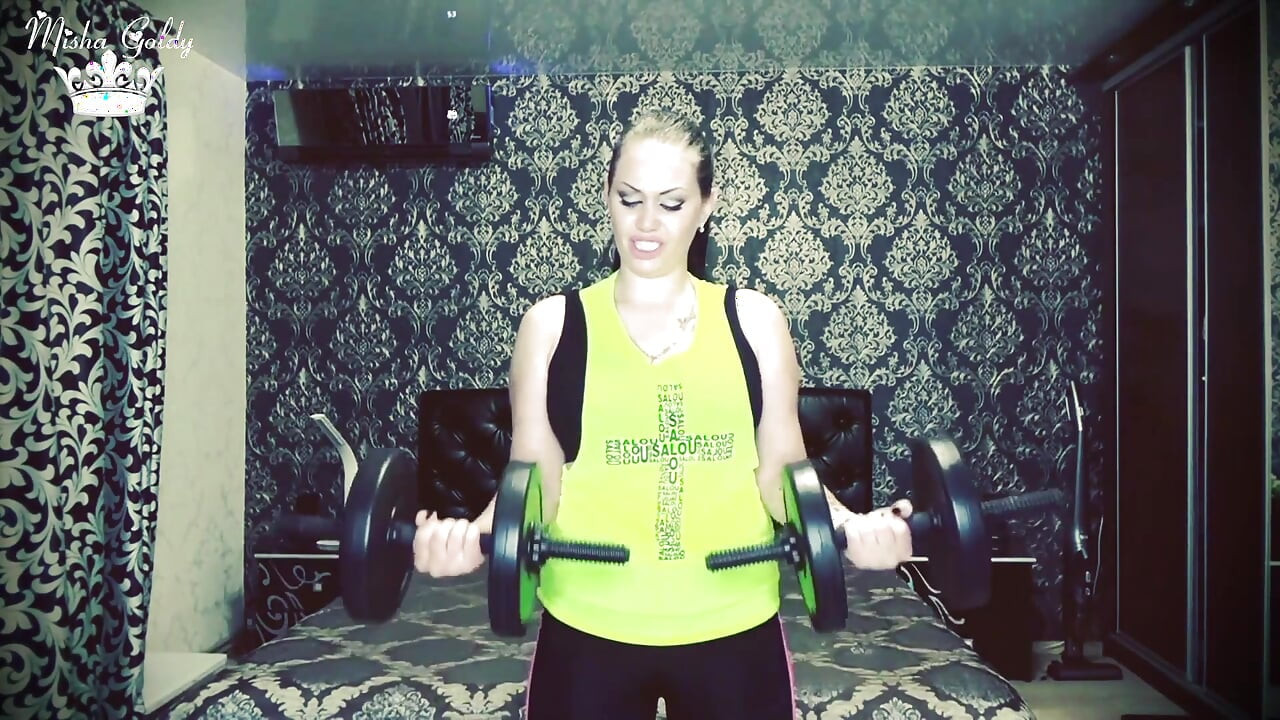 Beating my weight lifting challenge! More than 80 repeats for biceps