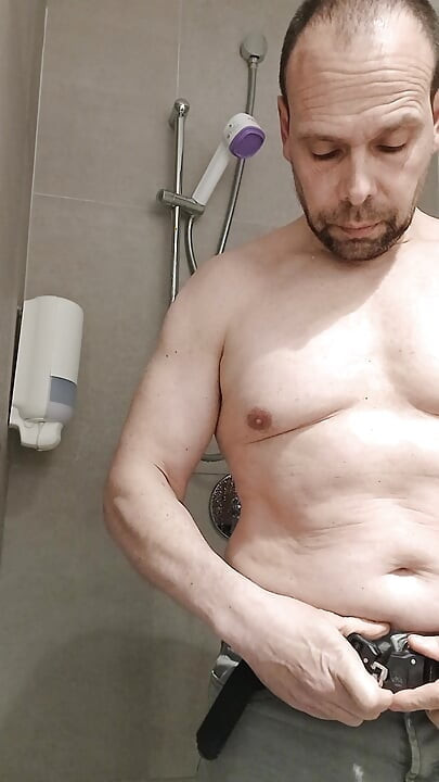 Exhibitionist