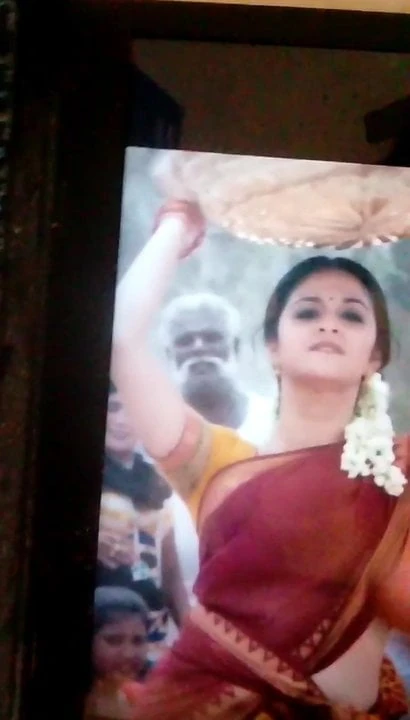 keerthy suresh cum tribute on her hips