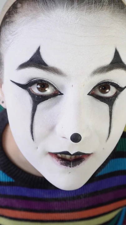 Cuckles Makeup