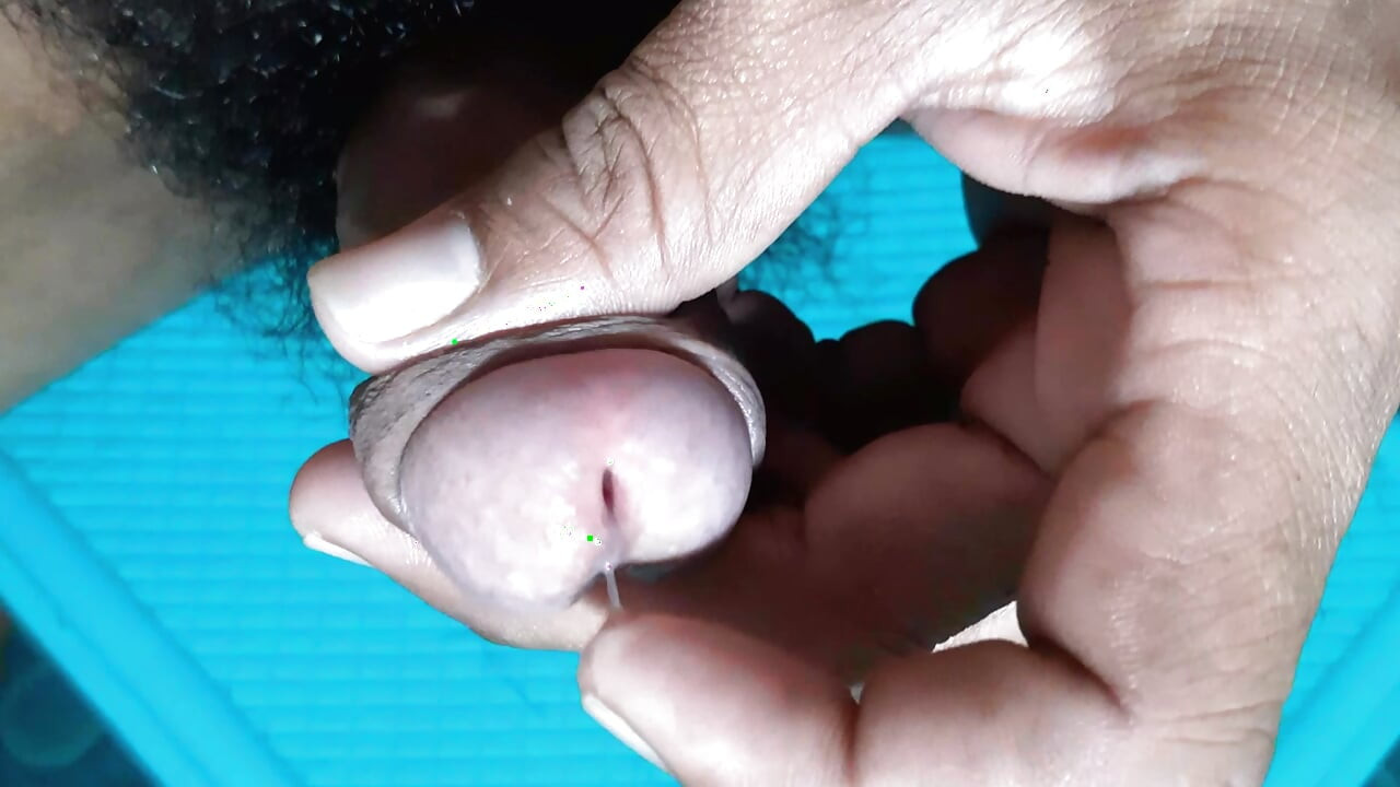 Big Cock Indian Man Hanjob Singal Cumshoot