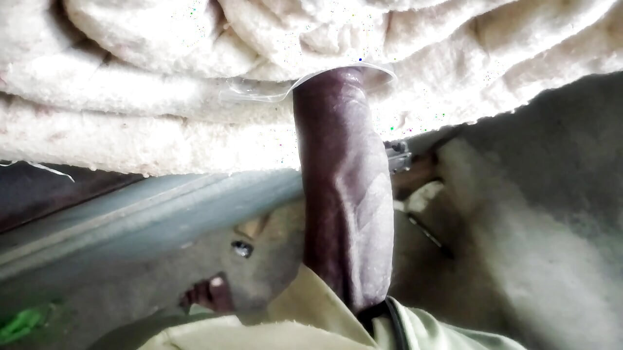 Sister-in-law was talking in my sister-in-law, sister-in-law refused so brother-in-law made the quilt and pel diya.
