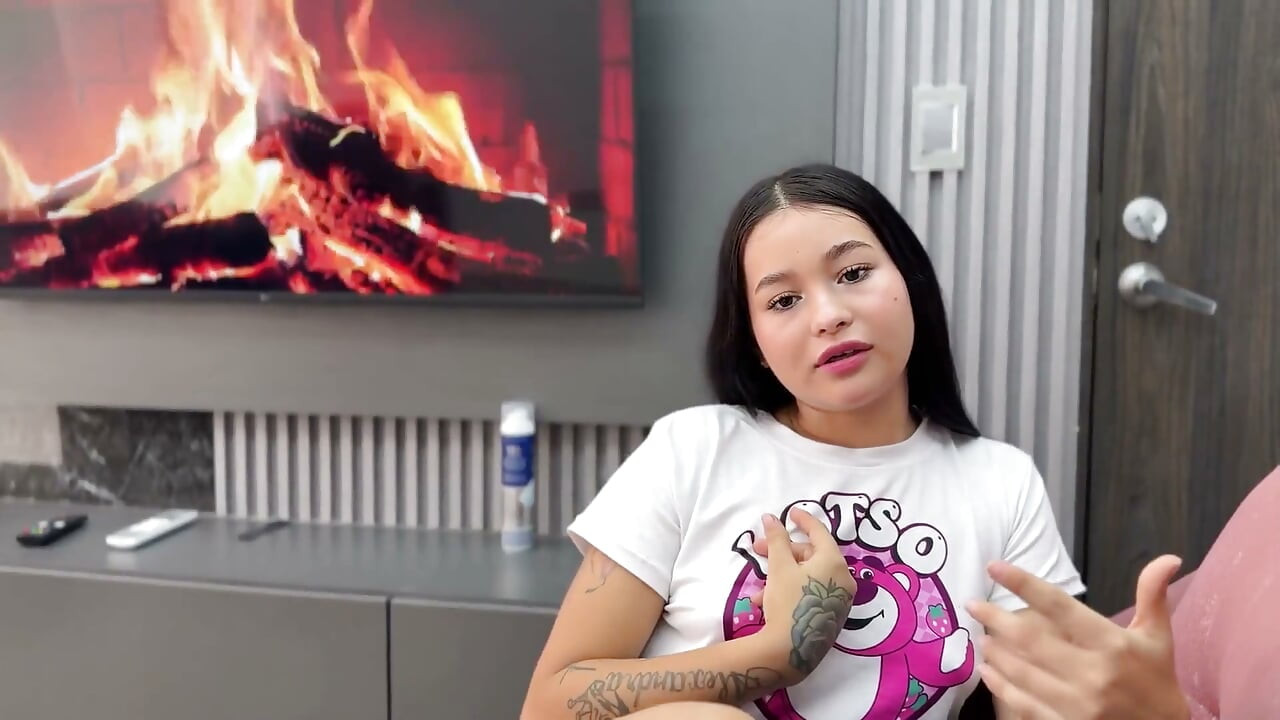 I Surprise My Stepsister with My Shirt on, Undress Her and Fuck Her Really Good.