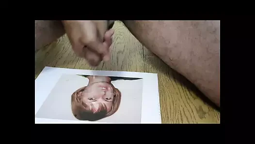 jasmin face.mp4 üzerinde büyük yük