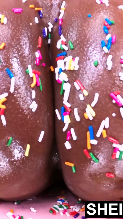 Memorable moment from "Winking My Filthy Ass Bubble Butt, Shaved Pussy, And Tight Anus Closeup After Sprinkling Sweets"