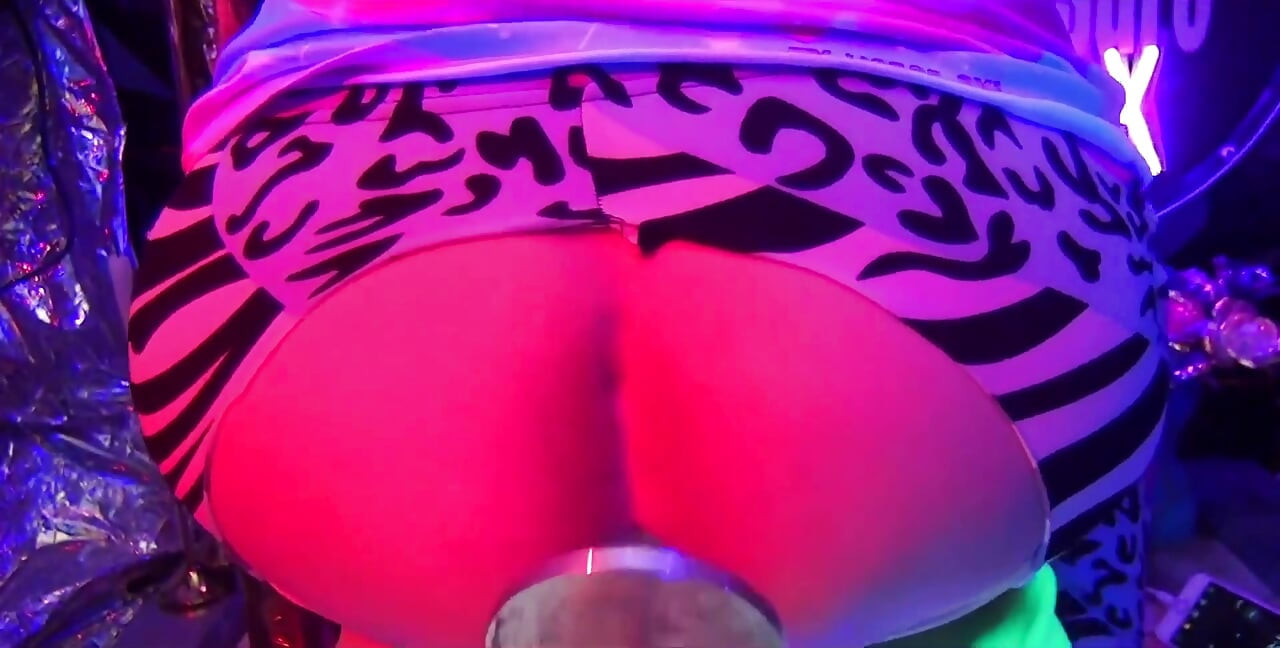 Toypleasurexxx - zebra anale sextoy
