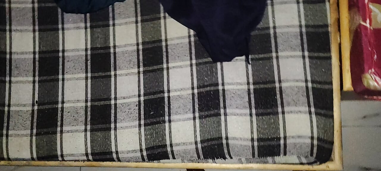 핸드잡 룸에서 돈독하게 빨아도 문제없어, 그래 사정해