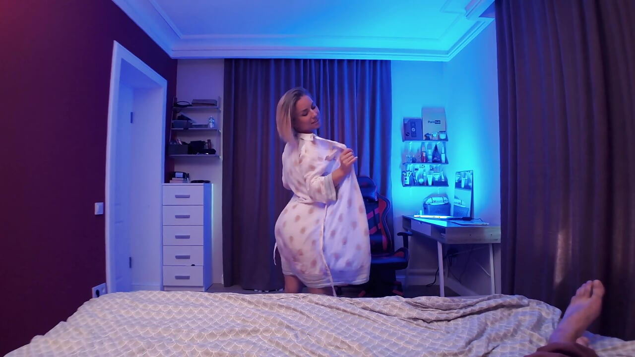 A Young Couple's Wild Sex in the Bedroom