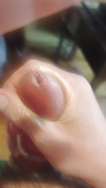Stroking laying pipe