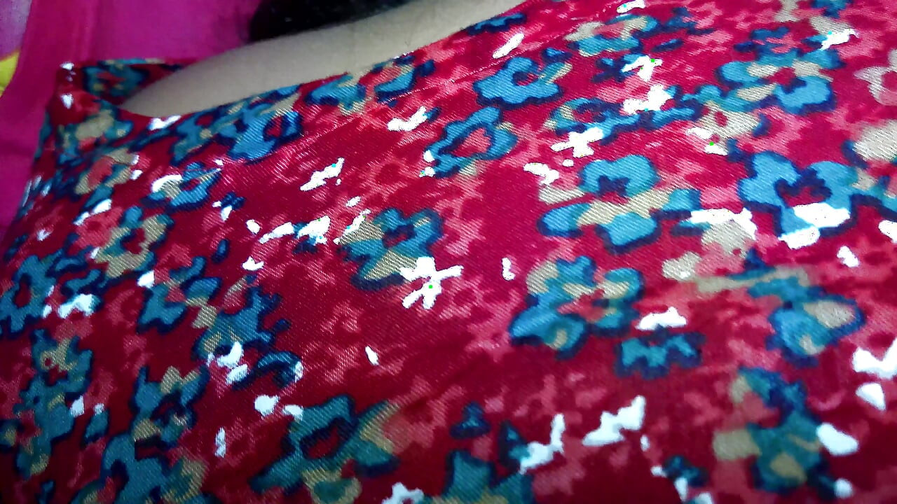 A bunda grande de Sima Sarkar é um vídeo incrível em Gulshan, Dhaka.